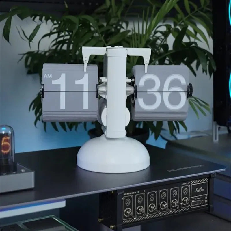 Automatic Page Flipping Mechanical Clock Balance Calendar European Creative Gateway Internet Celebrity Desktop Decoration