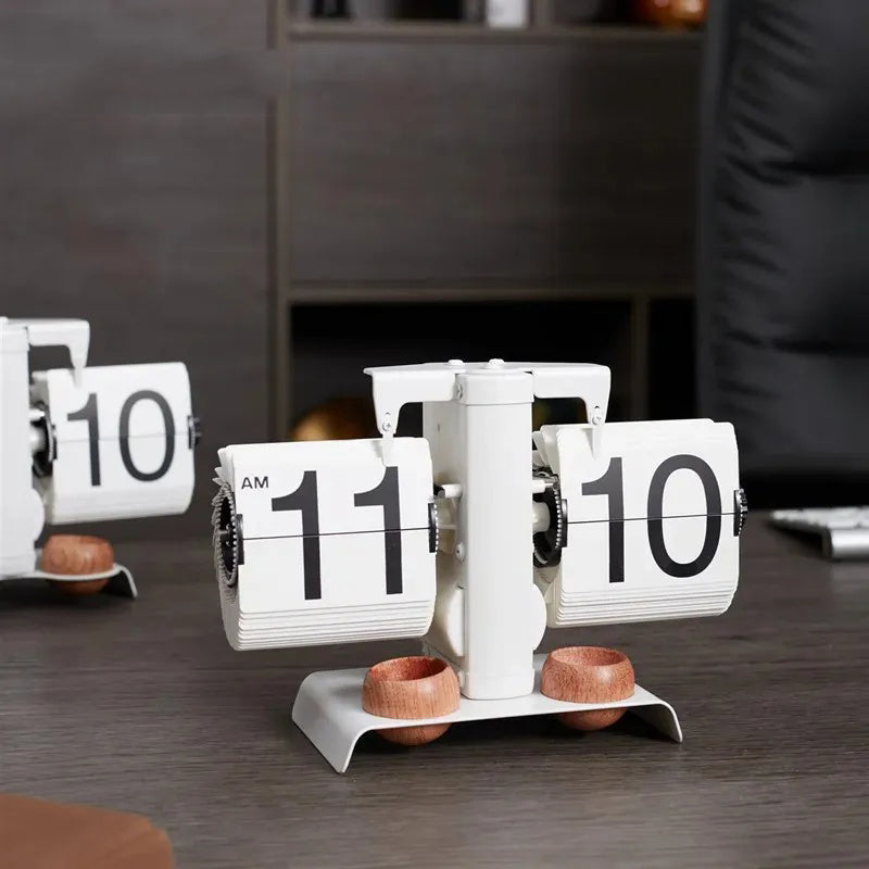 Automatic Page Flipping Mechanical Clock Balance Calendar European Creative Gateway Internet Celebrity Desktop Decoration