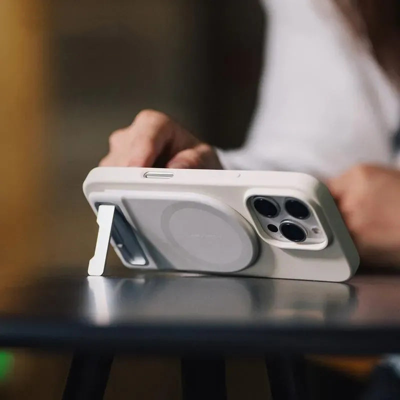 MagCam Phone Grip Kit, 3-in-1 Mobile Phone Grip with MagSafe Wireless Charging/Detachable Bluetooth Remote, Built in Powerbank, Phone Stand