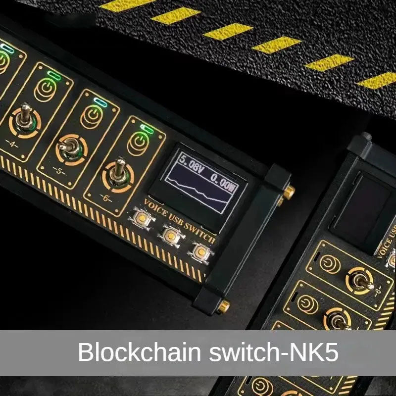 G-OUSSVE Cyberpunk Blocked USB Button Switch with Independent Control for Row Insertion, Retro Gold Plated Gift for Boyfriend Desktop Matching